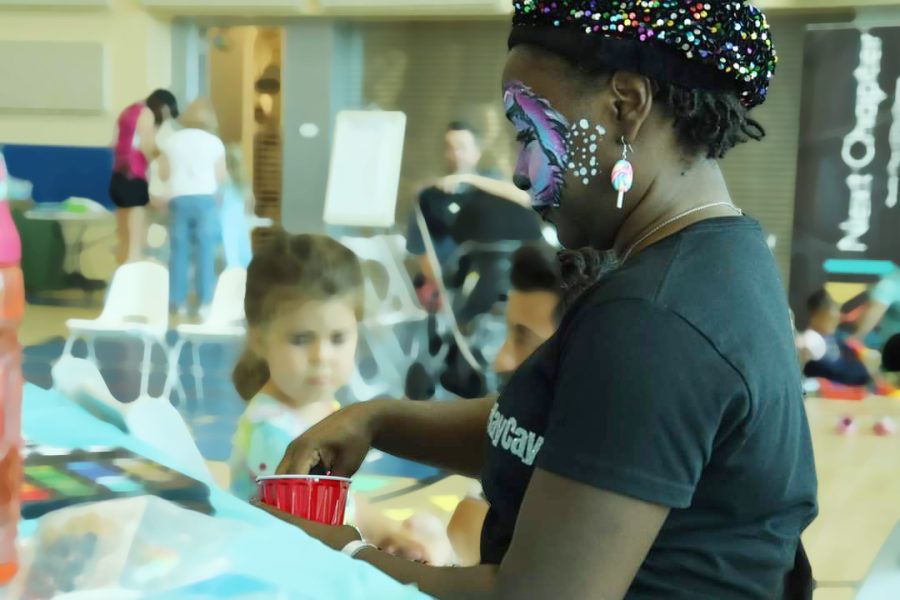 Face painting large events in Cayman